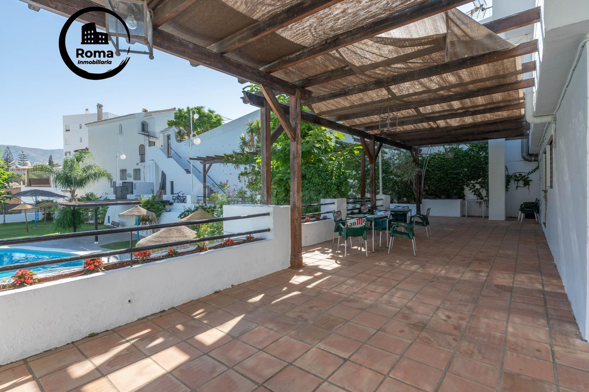 PRECIOSA CASA EN URBANIZACION PRIVADA VELILLA ALMUÑECAR PLAY - foto 5