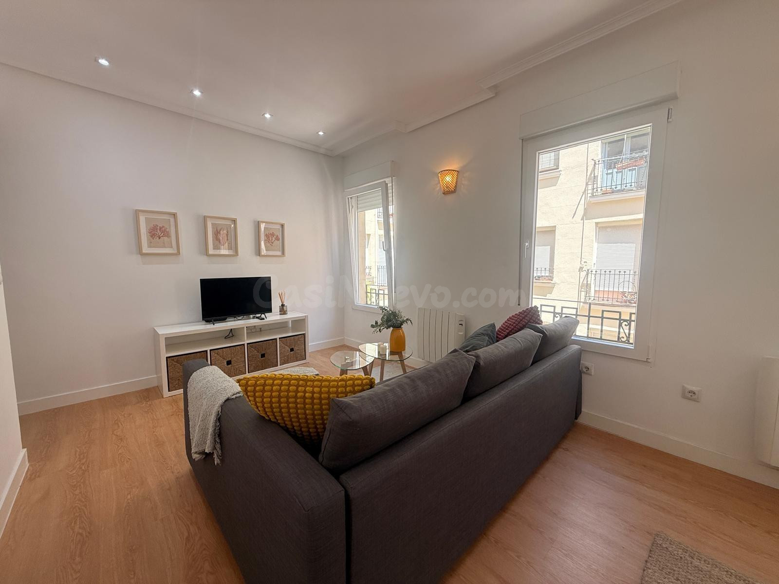 Luminoso hogar con encanto en la mejor ubicación de Madrid - foto 4