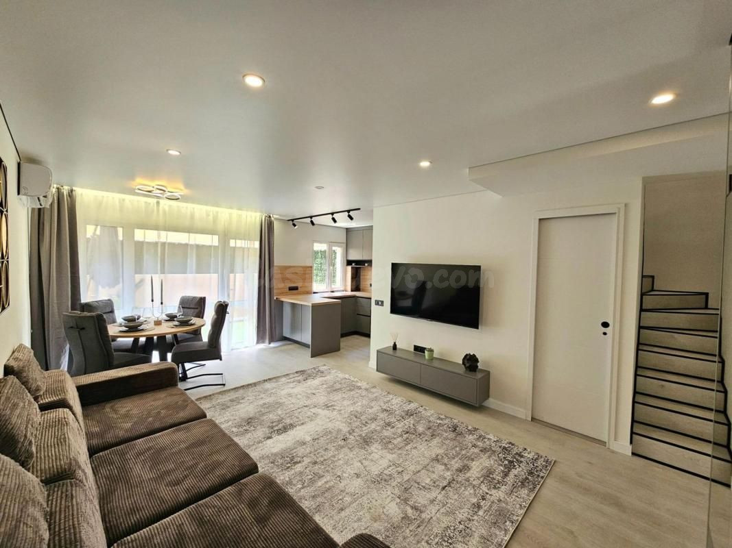 Casa 3 habitaciones 105m² en venta - Los Europeos