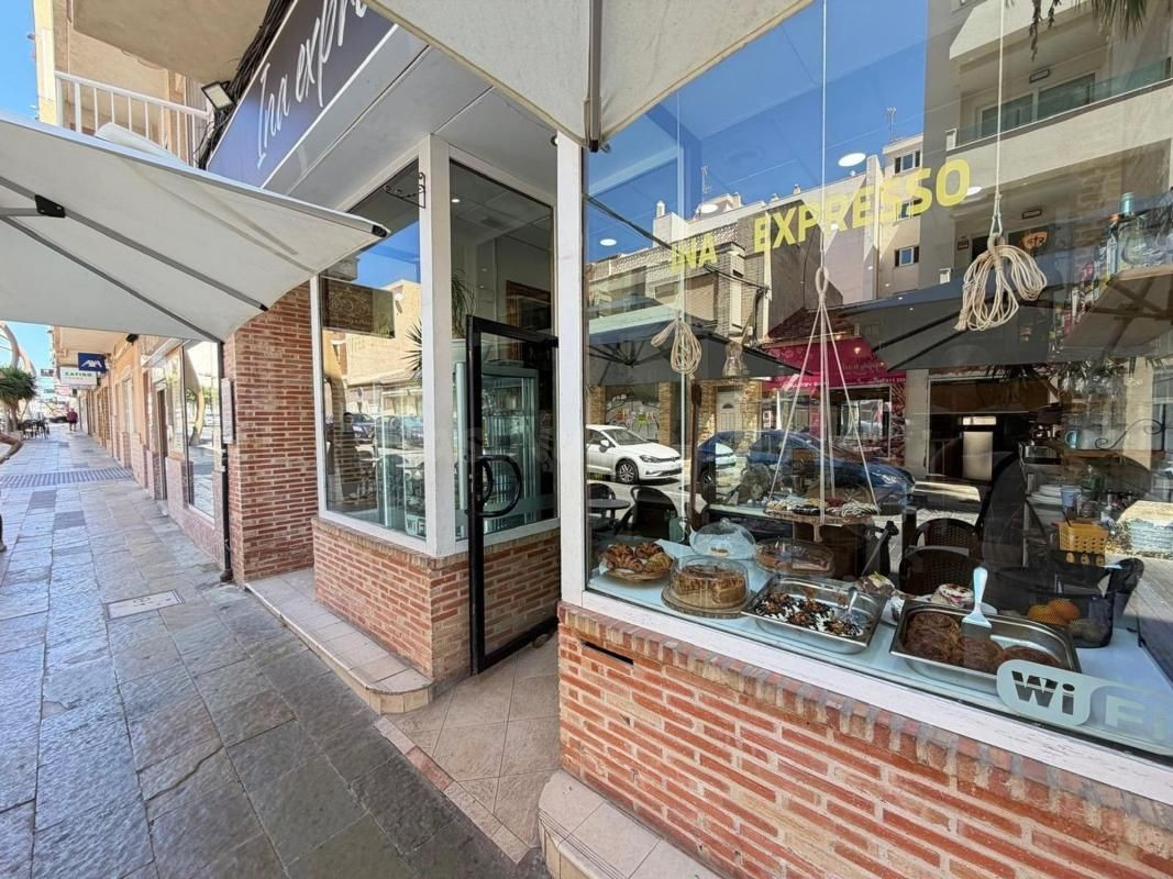 Local comercial 150m² en venta - torrevieja - foto 2