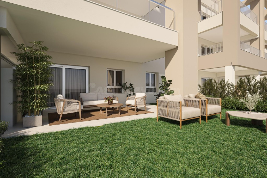 PISO a ESTRENAR en Planta Baja, con 2 dorm., amplia terraza y jardín privado. En Mijas Costa, cerca del MAR, GOLF y MONTAÑAS!!!