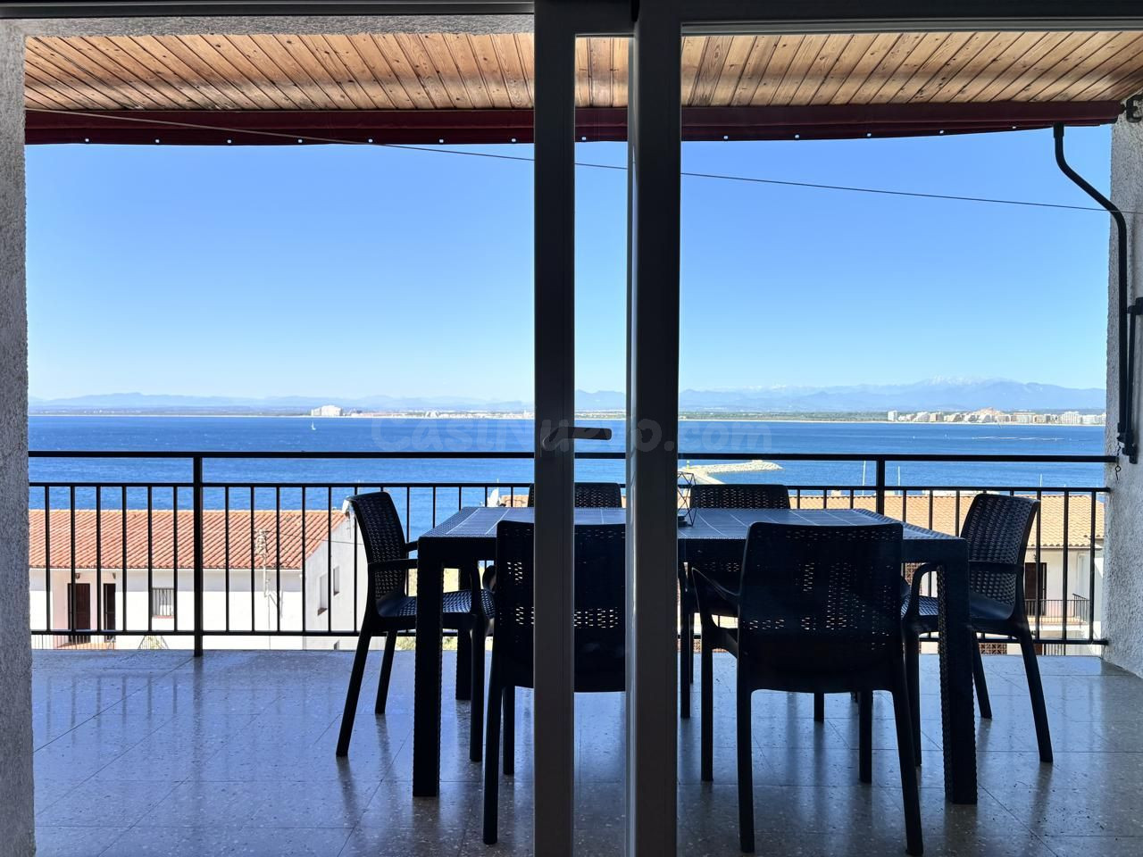 APARTAMENTO CON VISTAS PANORAMICAS Y GARAJE EN ROSES