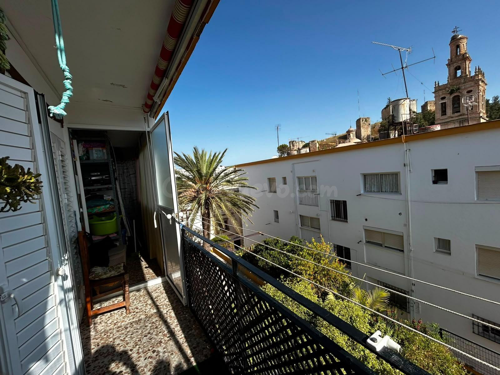 Piso en Segunda Planta en Calle Felipe Rinaldi de Morón de l - foto 2