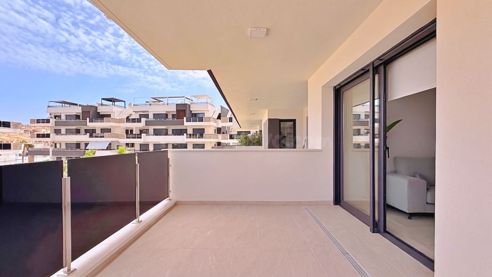 APARTAMENTO DE 2 DORMITORIOS 2 BAÑOS EN ORIHUELA COSTA - foto 4
