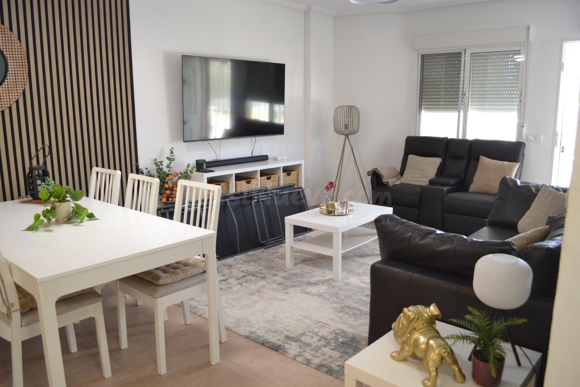 Planta baja 4 habitaciones 70m² en venta - Las Filipinas - foto 2