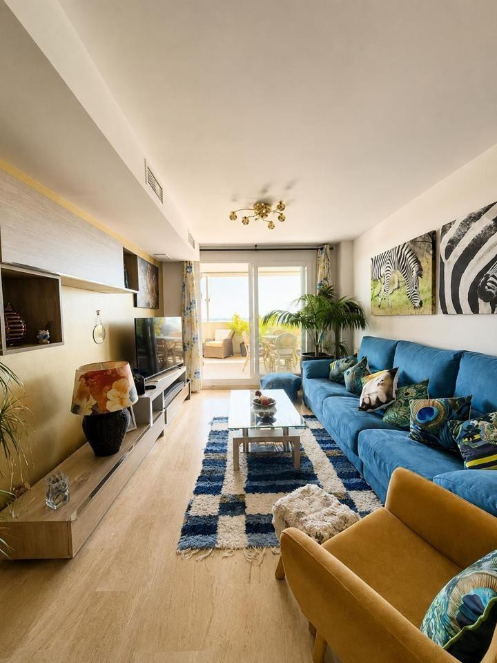 Ático dúplex con vistas al mar, terrazas y altas calidades e - foto 2