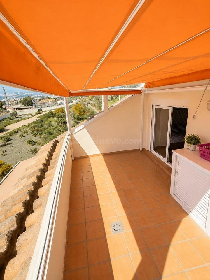 Ático dúplex con vistas al mar, terrazas y altas calidades e - foto 20