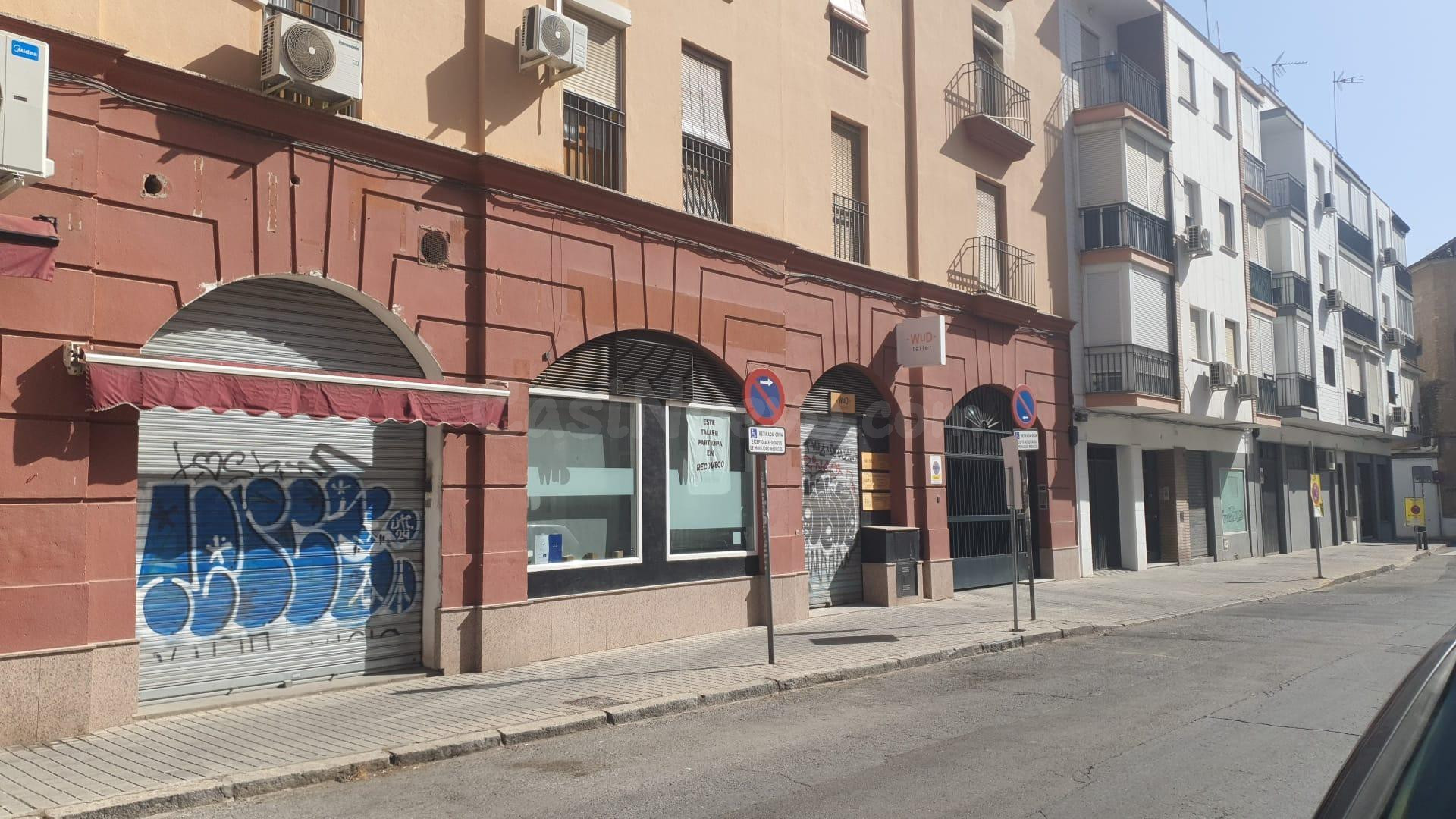 LOCAL COMERCIAL DISPONIBLE EN LA ZONA DE SAN JULIÁN - foto 2