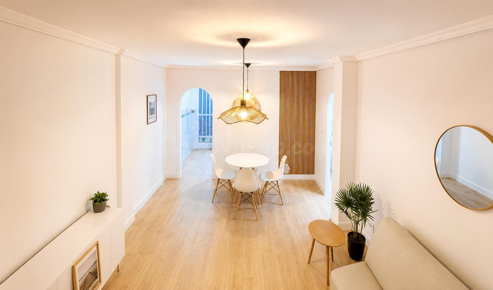 Piso reformado de 2 dormitorios con terraza y 2 piscinas en  - foto 2