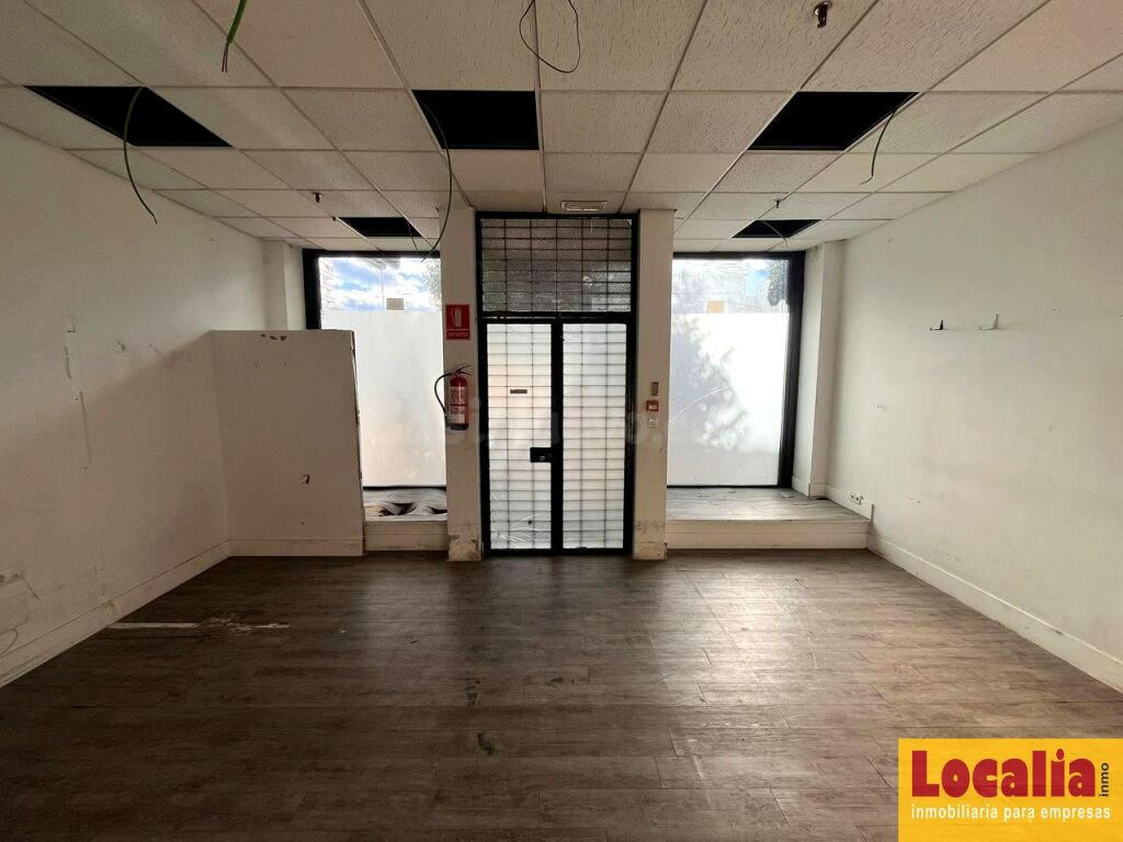 Local en alquiler en Torrelavega de 35 m2 - foto 3