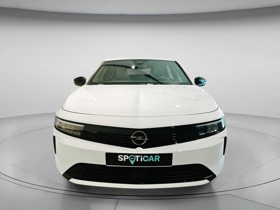 Opel Astra - foto 2