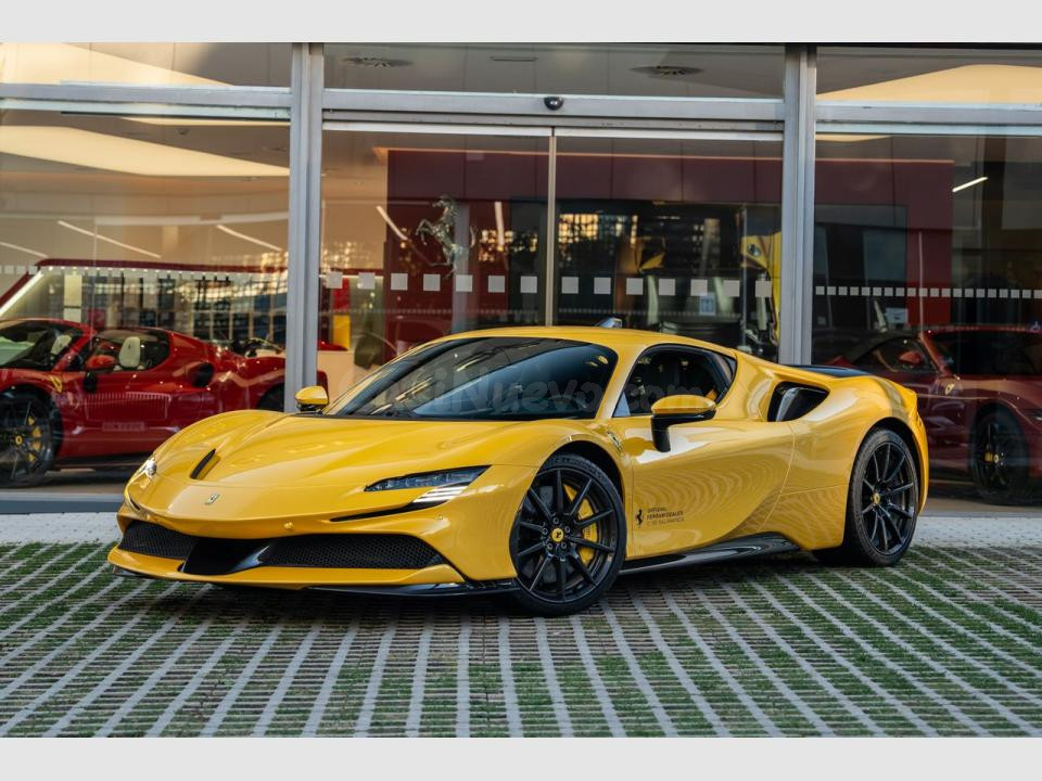 Ferrari  4.0 V8 T XX Stradale, 365.000€