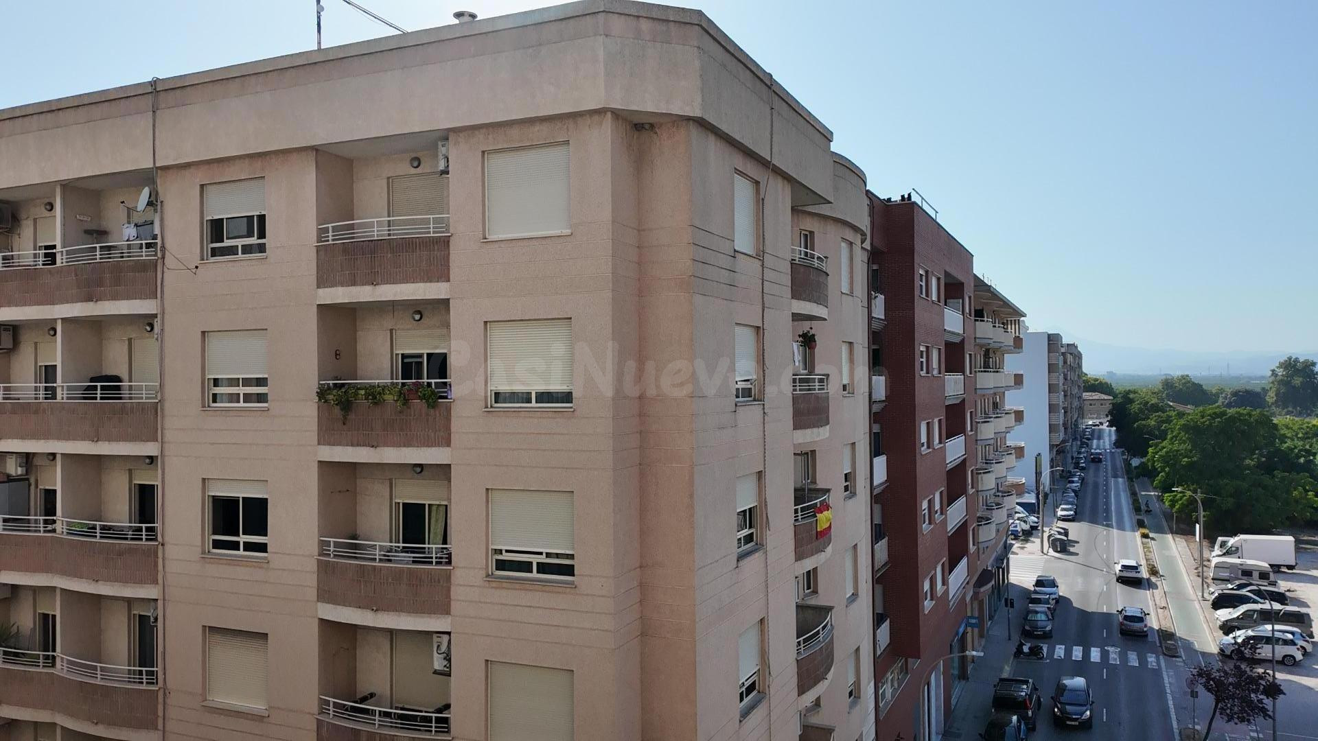 PISO EN OLIVA CON VISTAS DESPEJADAS