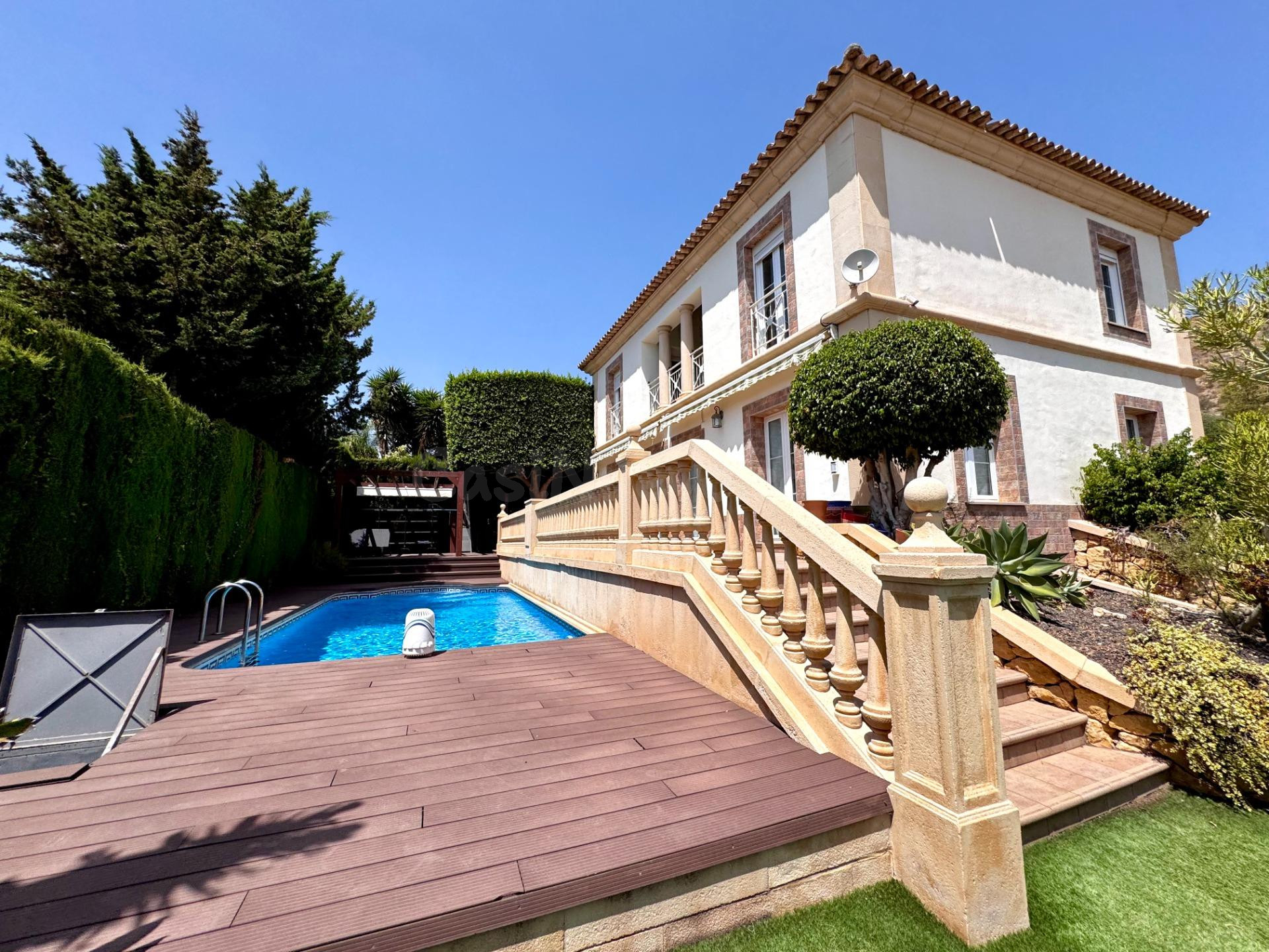 Villa en Golf Bahía