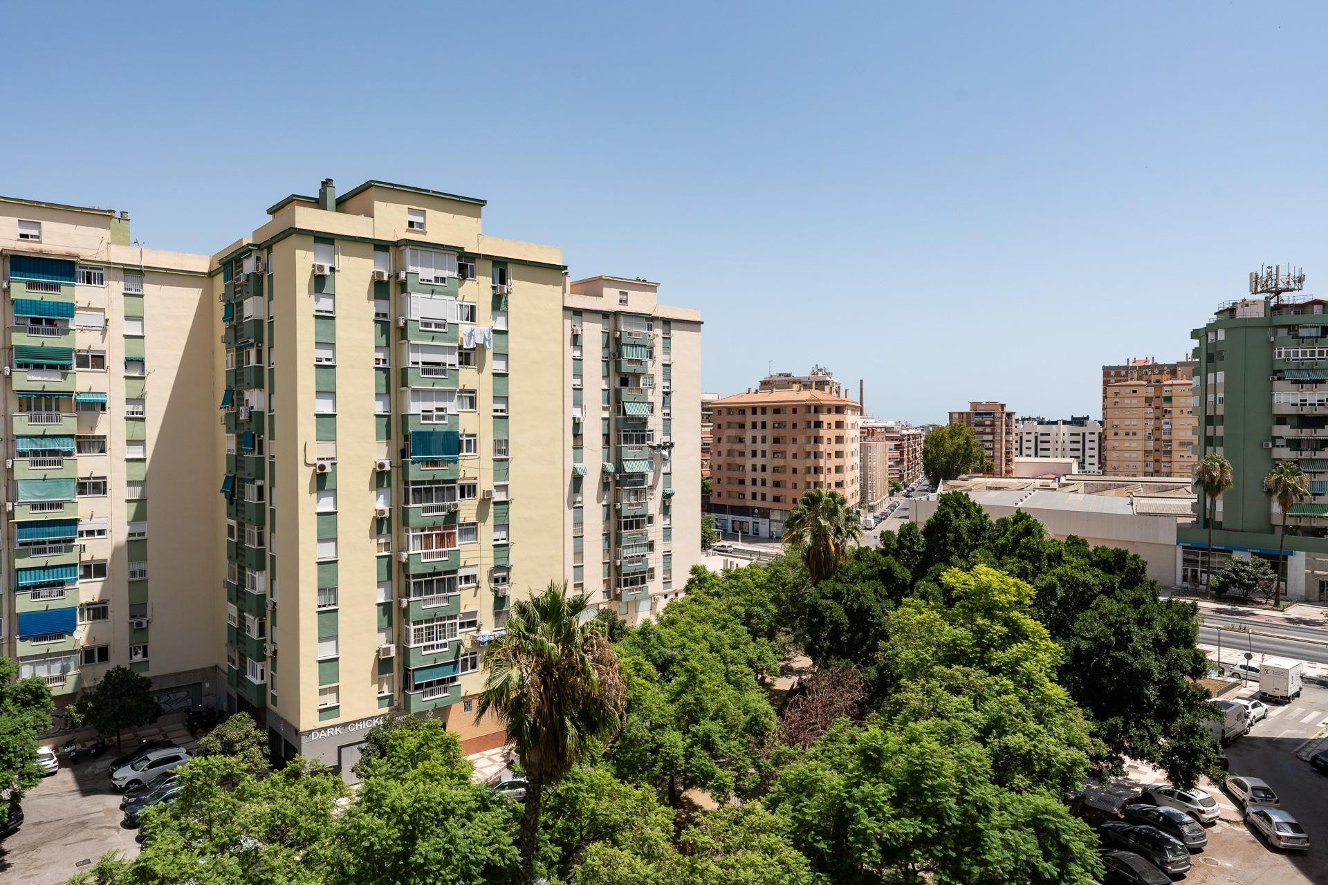 Piso 3 habitaciones, sexta planta Virgen de Belén - foto 5