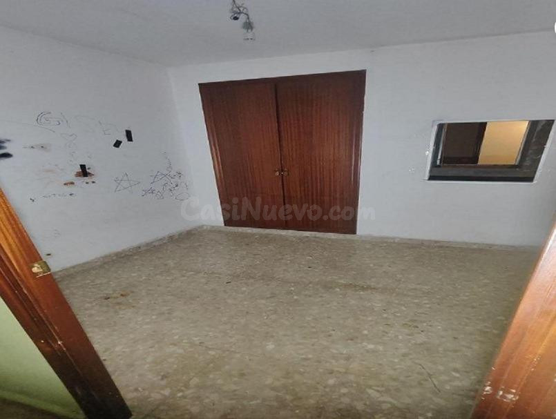 ¡Gran Oportunidad en La Canonja! Vivienda de 270m2 con Poten - foto 4