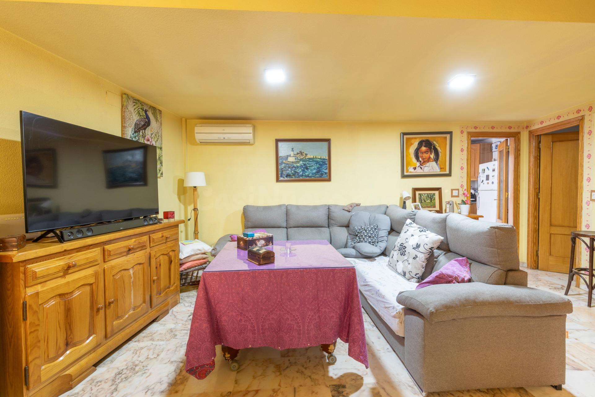 Vivienda unifamiliar adosada junto a polideportivo de Gójar - foto 3