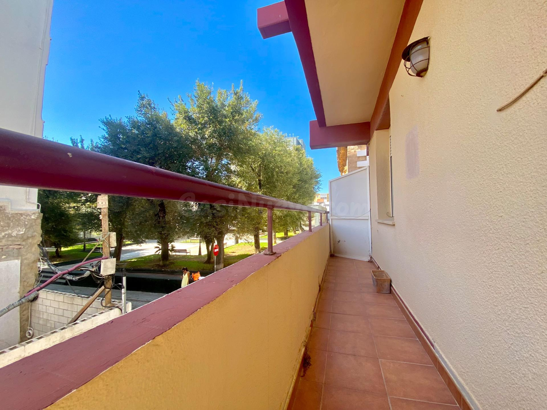 ¿NECESITAS ESPACIO? 4 DORMITORIOS, 2 BAÑOS Y TERRAZA EN LA ZONA DE EL CRISTO