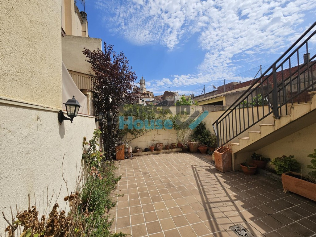 Adosada en Venta en Llagostera Girona - foto 2