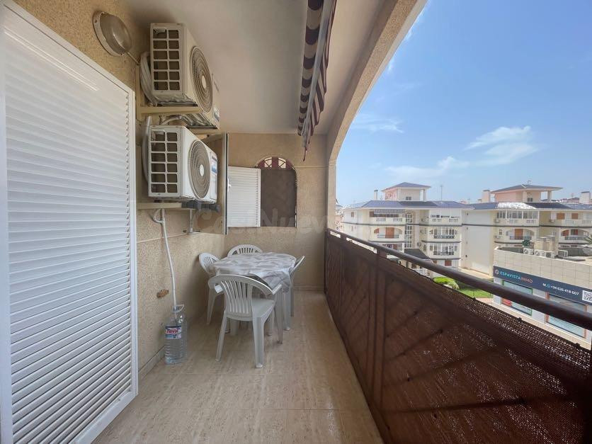 Amplio apartamento con gran terraza a pocos pasos de la Play - foto 3