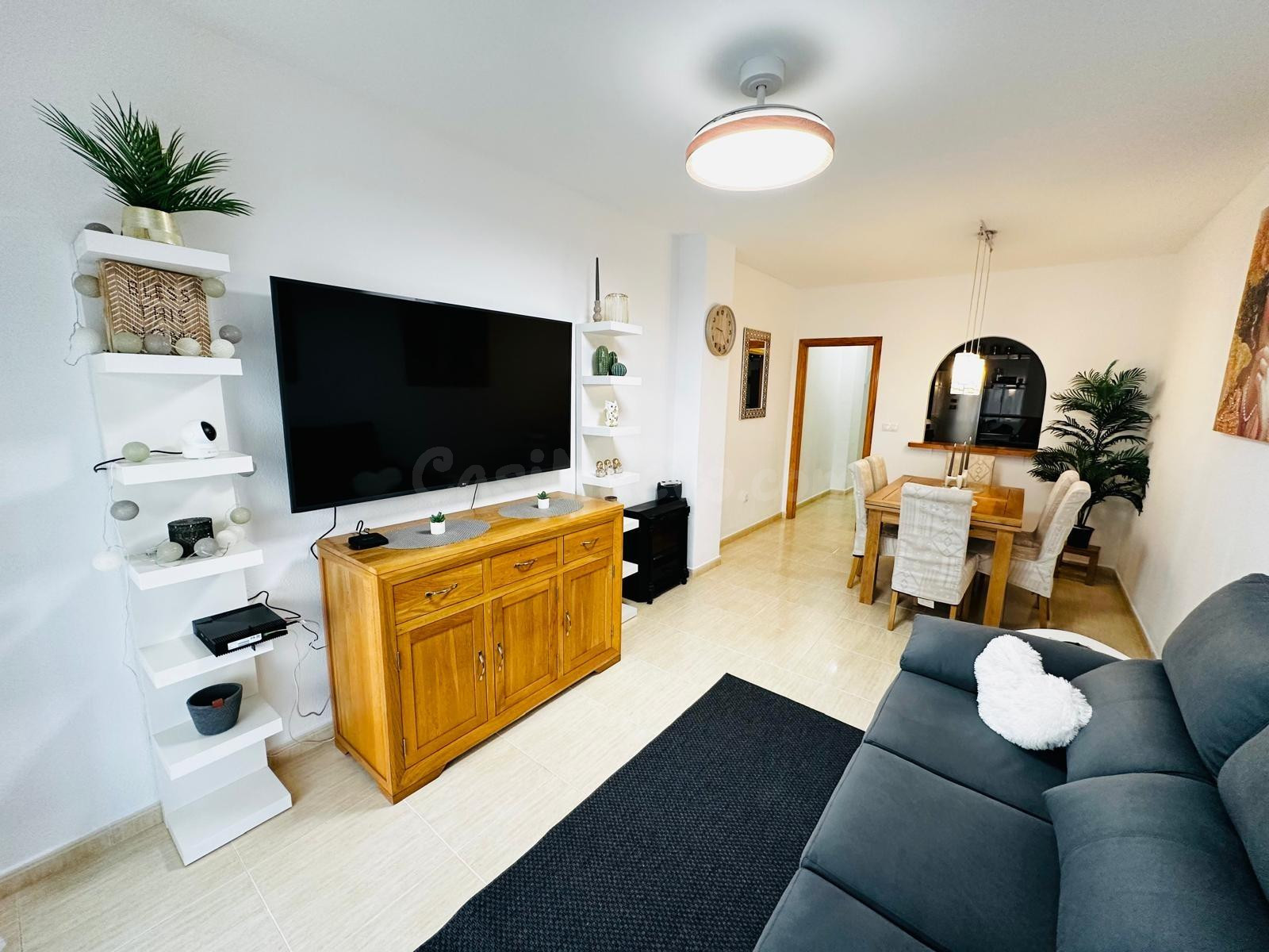 Apartamento reformado con vistas al mar y licencia turística - foto 3