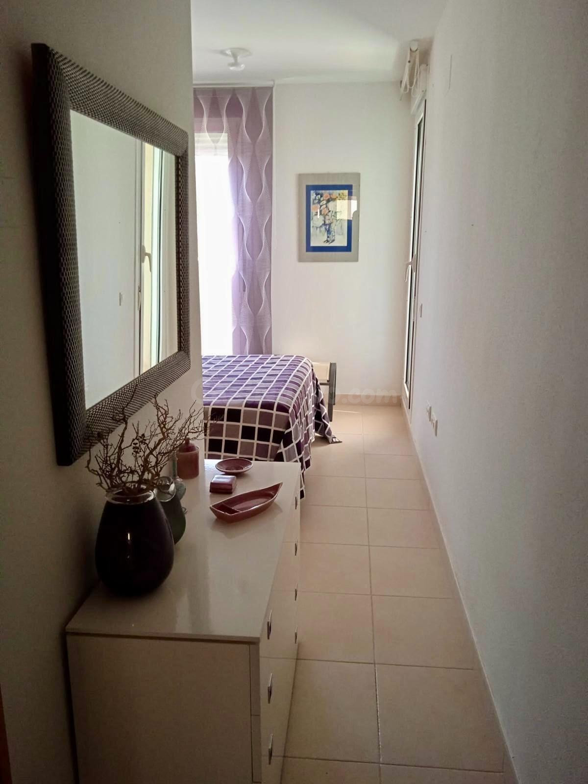 Apartamento con terraza y piscina junto al Golf de Playa Ser - foto 29