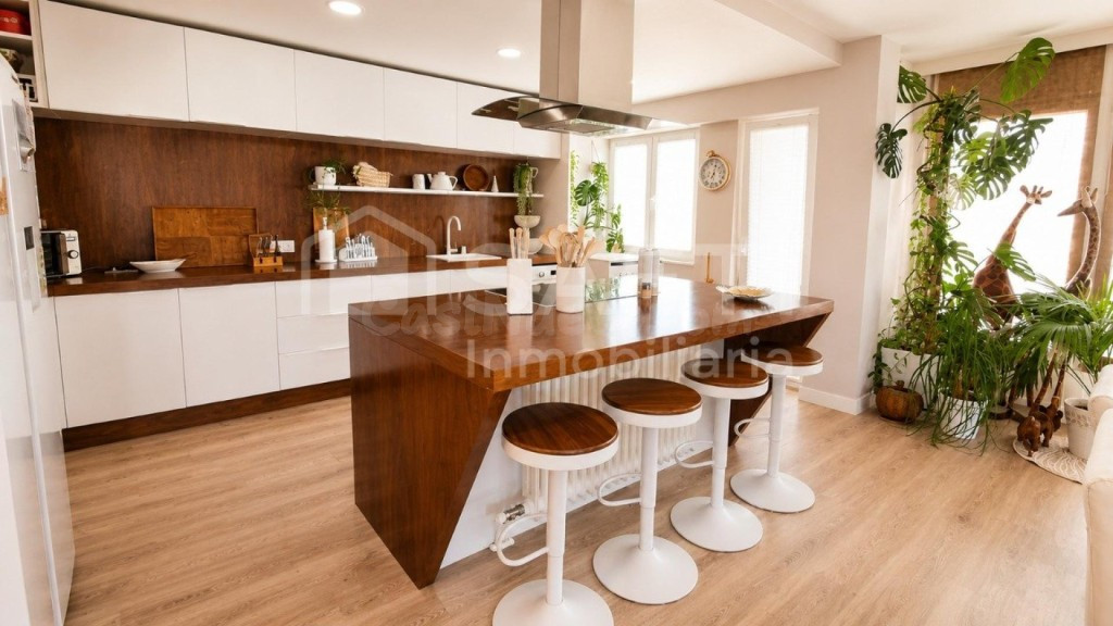 Espectacular vivienda con dormitorio y vestidor - foto 4