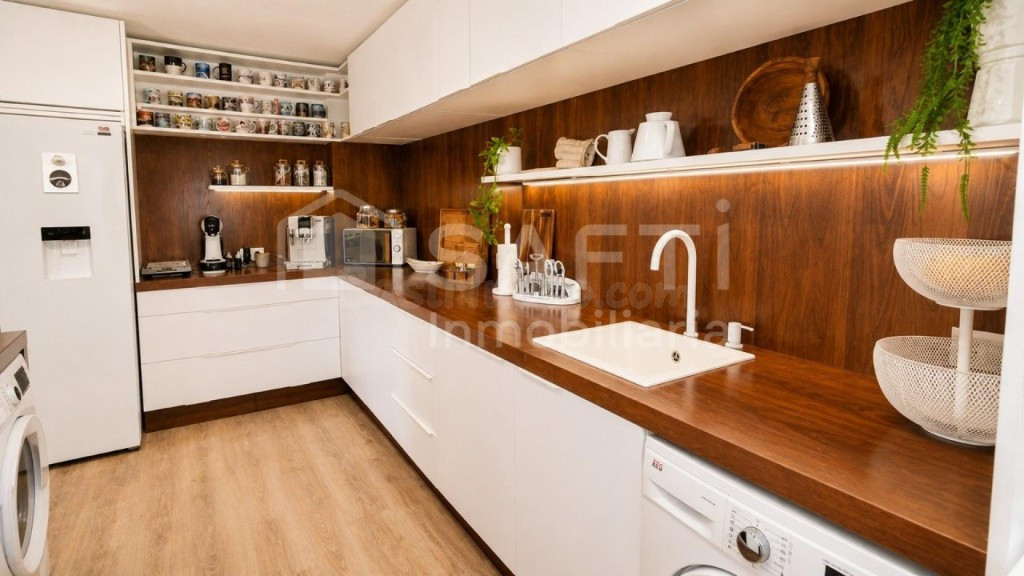 Espectacular vivienda con dormitorio y vestidor - foto 5