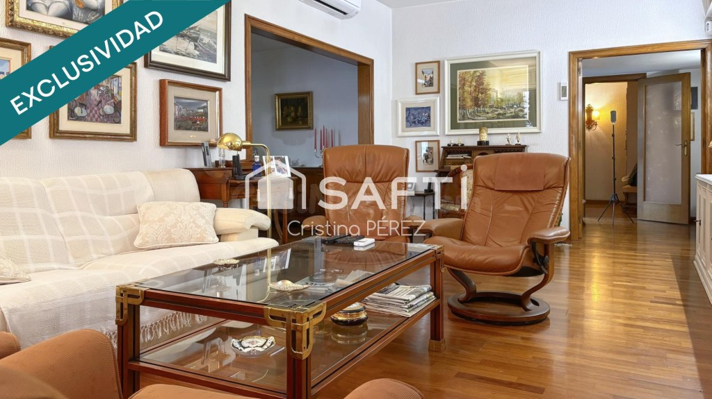 Exclusividad! Piso impecable con terraza y parking - foto 2
