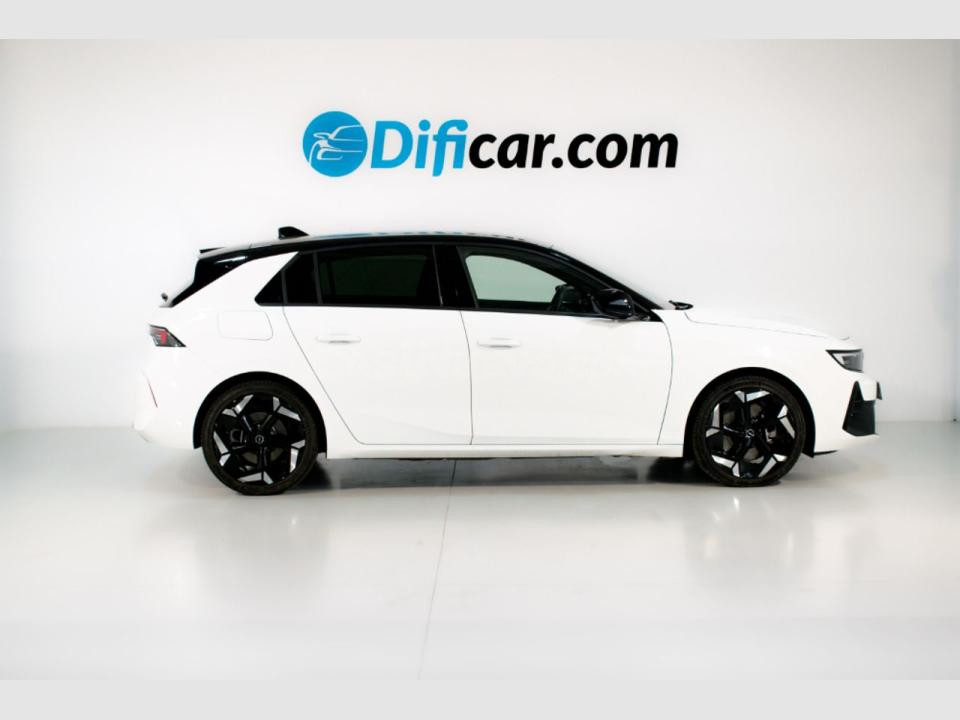 Opel Astra - foto 4