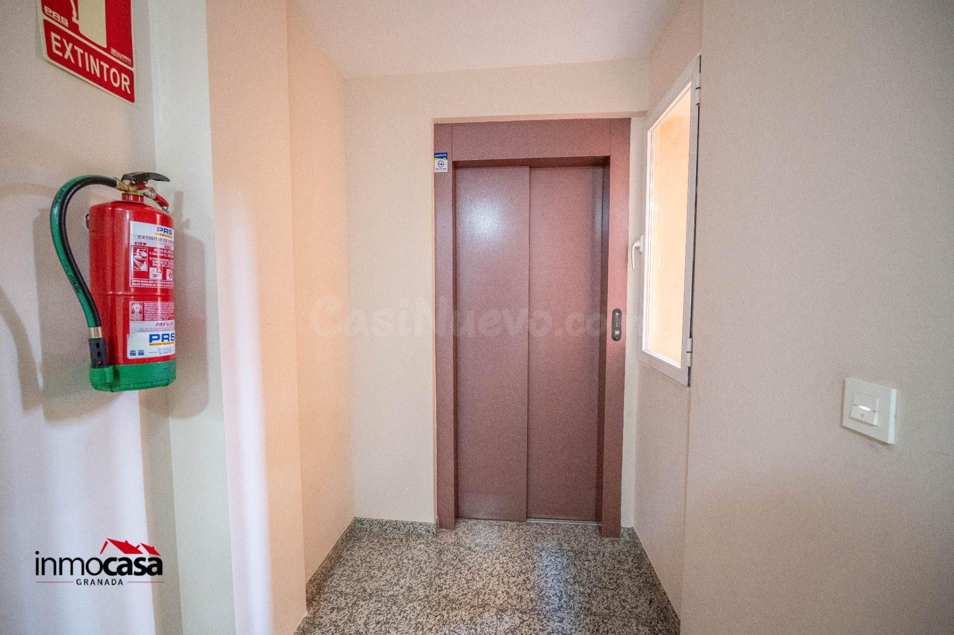 PISO DE UN DORMITORIO EN LA ZUBIA - foto 3