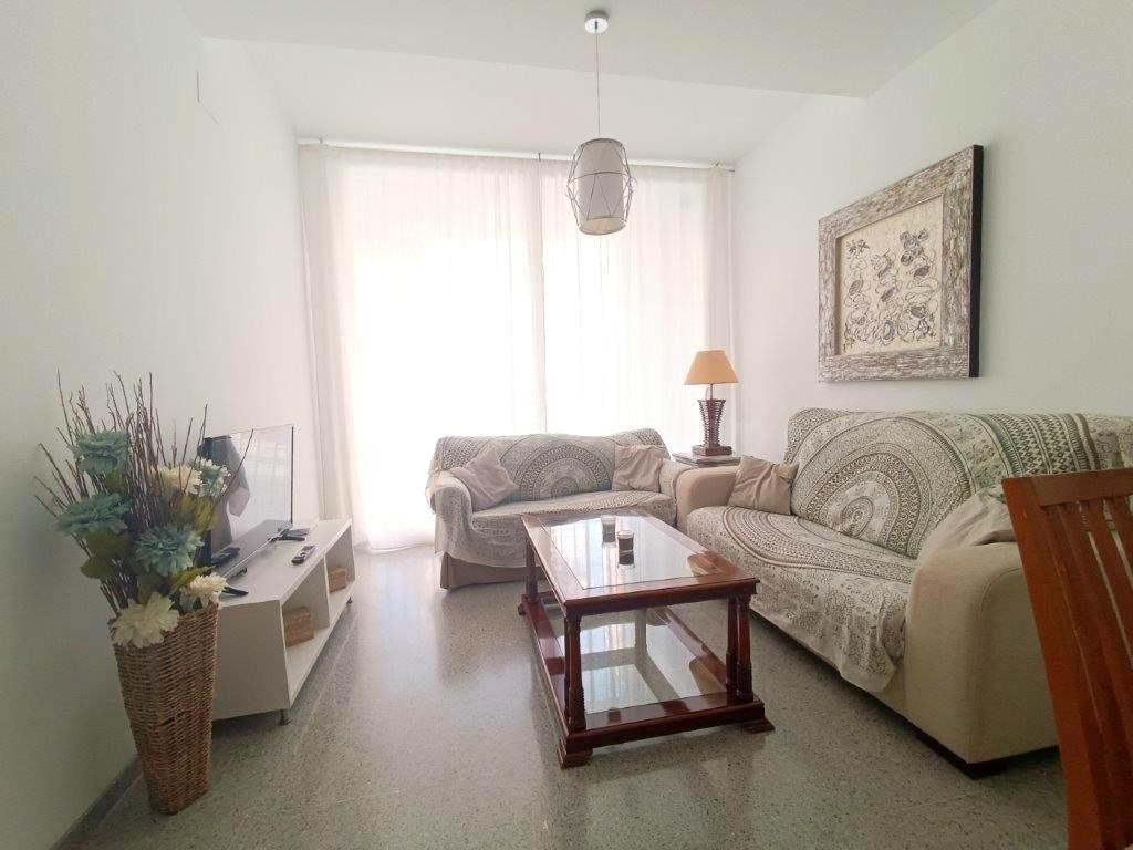 ¡ALQUILER PARA ESTUDIANTES! 3 habitaciones Y 2 BAÑOS, CARLOS - foto 2