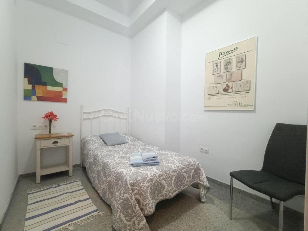 ¡ALQUILER PARA ESTUDIANTES! 3 habitaciones Y 2 BAÑOS, CARLOS - foto 5