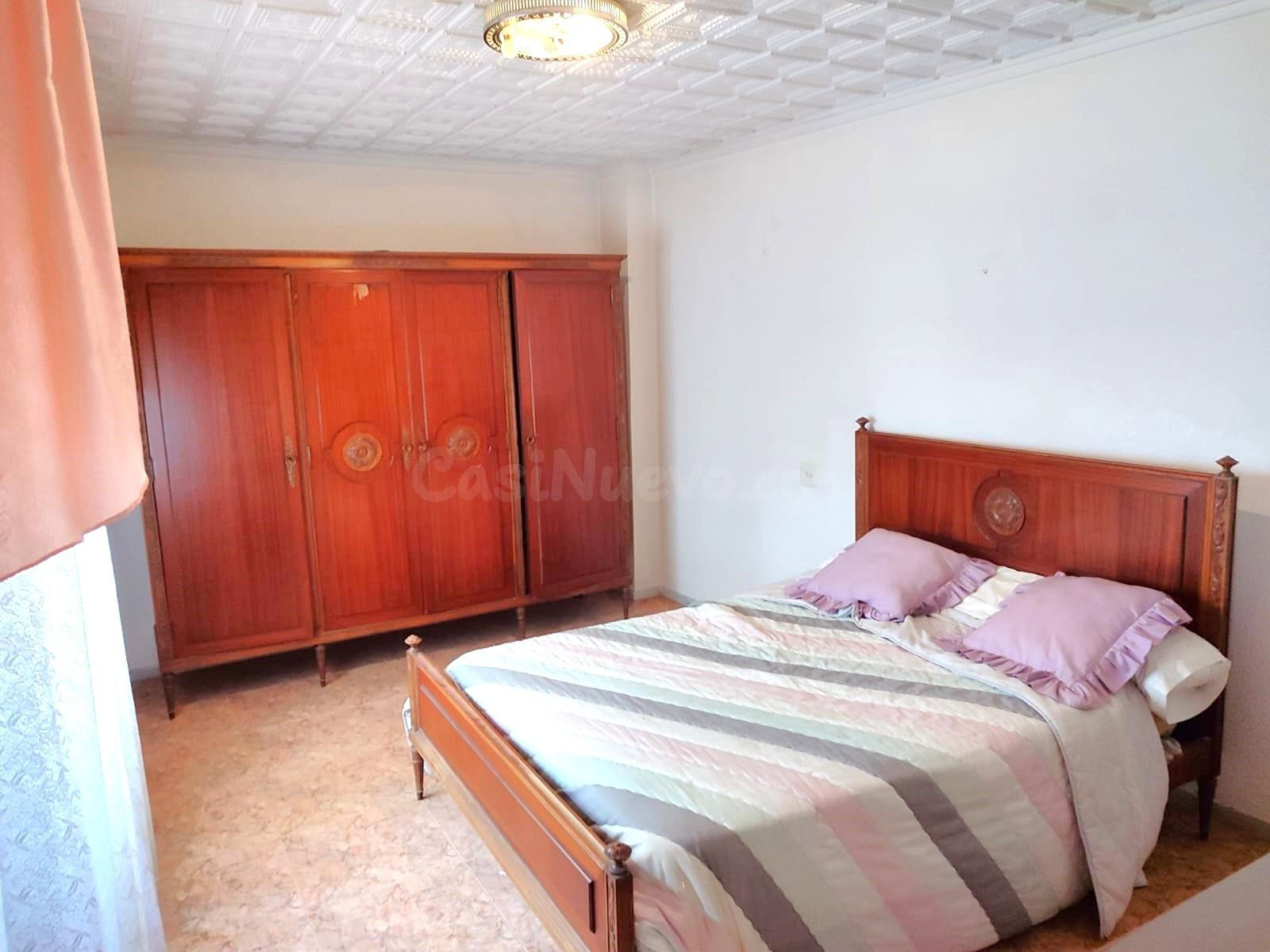 Casa de Pueblo 3 habitaciones 297m² en venta - centro