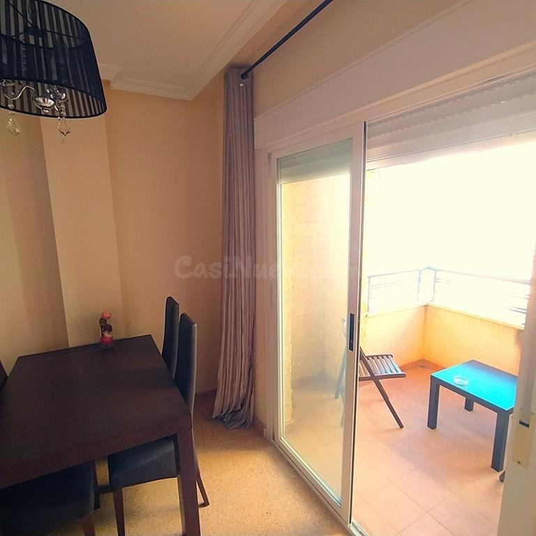Piso de esquina en el centro de Torrevieja – ¡a solo 400 m d - foto 4