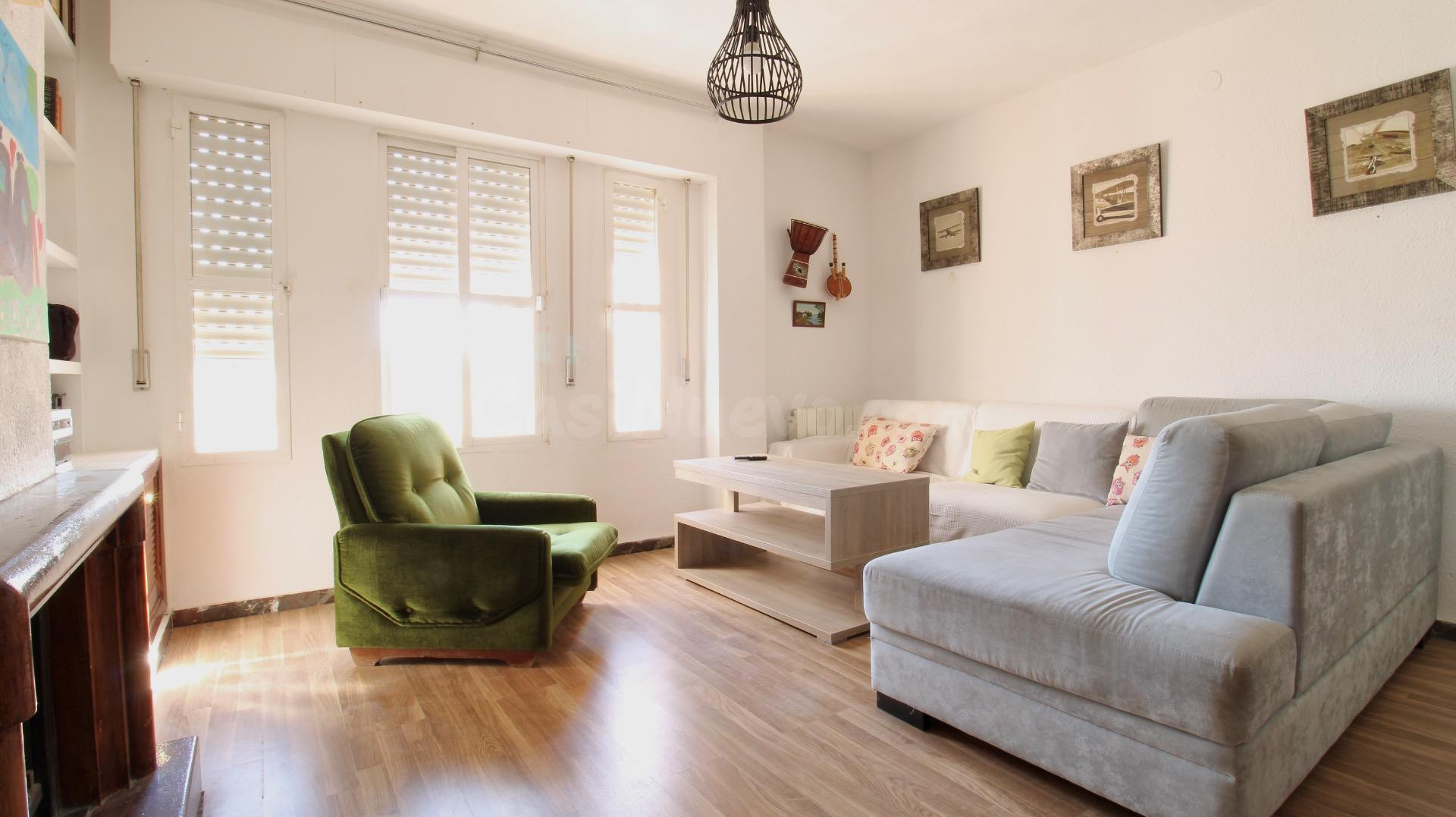 ESPECTACULAR CHALET CON PISCINA, 5 APARTAMENTOS INDEPENDIENT