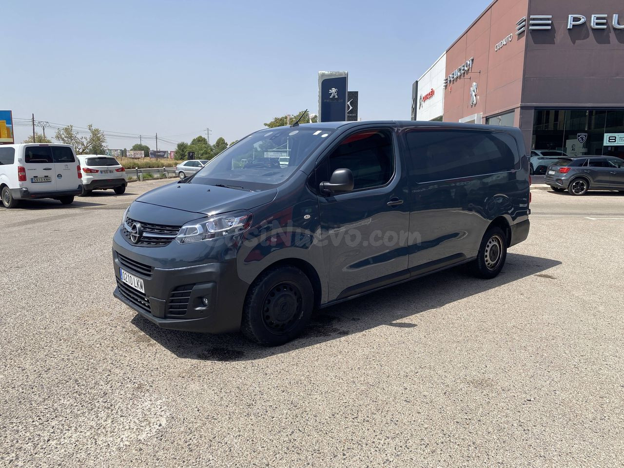 Vivaro 1.5 Diésel 120CV Ciudad Real - Furgoneta robusta y eficiente