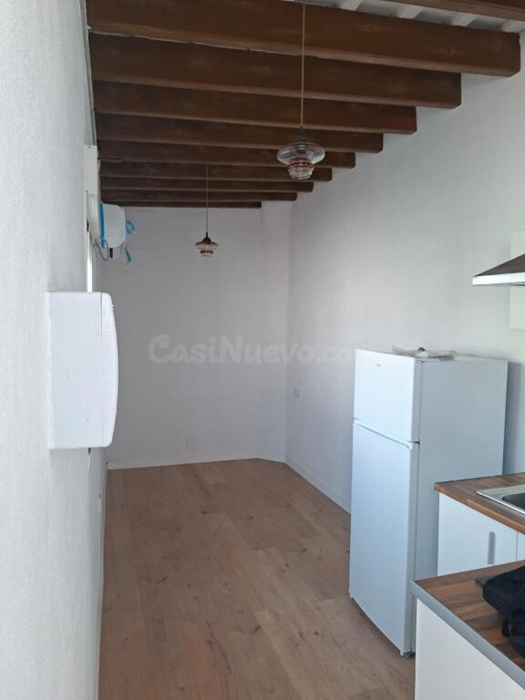 Estudio completamente reformado en el corazón de Sevilla!!! - foto 3