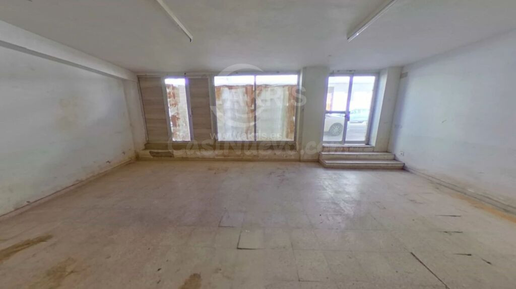 Local Comercial en Llançà - foto 2