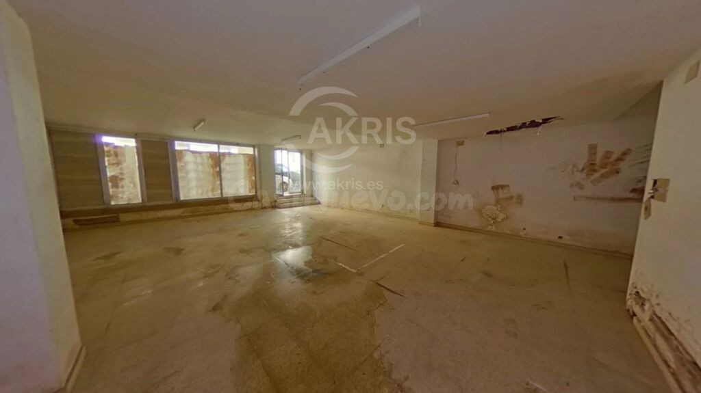 Local Comercial en Llançà - foto 4