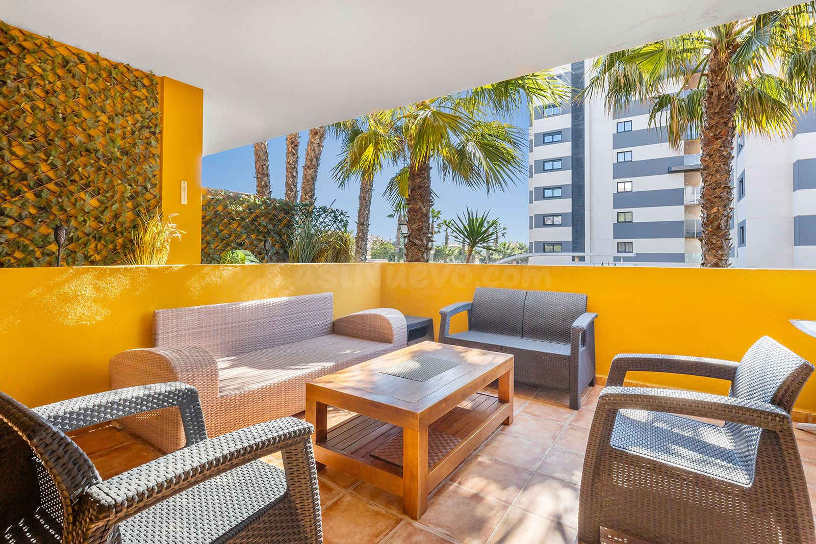 APARTAMENTO DE 2 DORMITORIOS 2 BAÑOS EN PINTA PRIMA ( ORIHUELA COSTA )