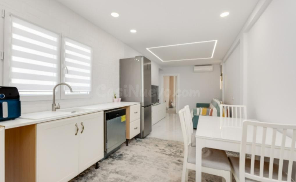 APARTAMENTO DE 3 DORMITORIOS 2 BAÑOS EN TORREVIEJA (PLAYA DEL CURA)
