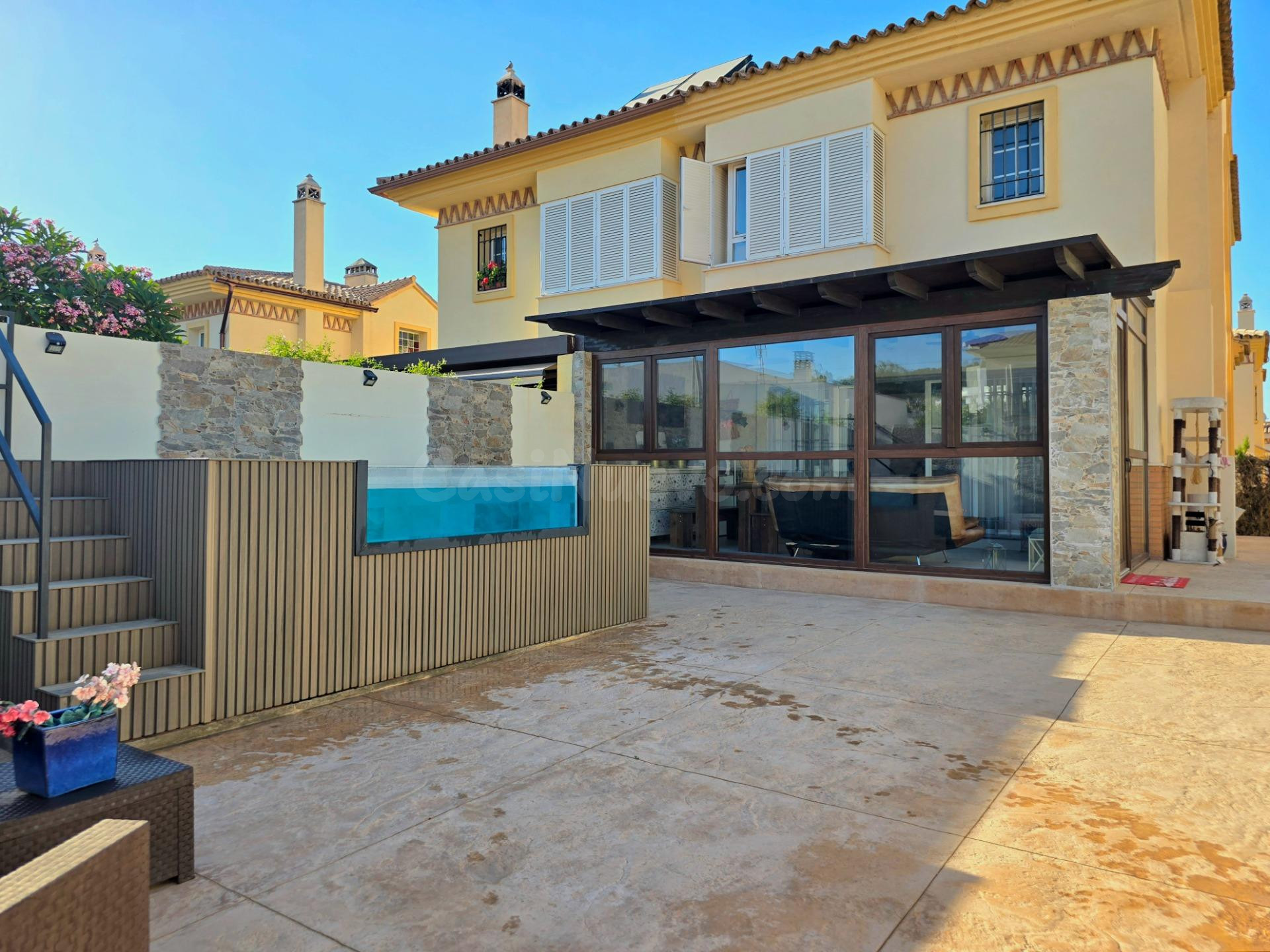 ESPECTACULAR CASA EN UNA DE LAS MEJORES ZONAS DE ALHAURIN