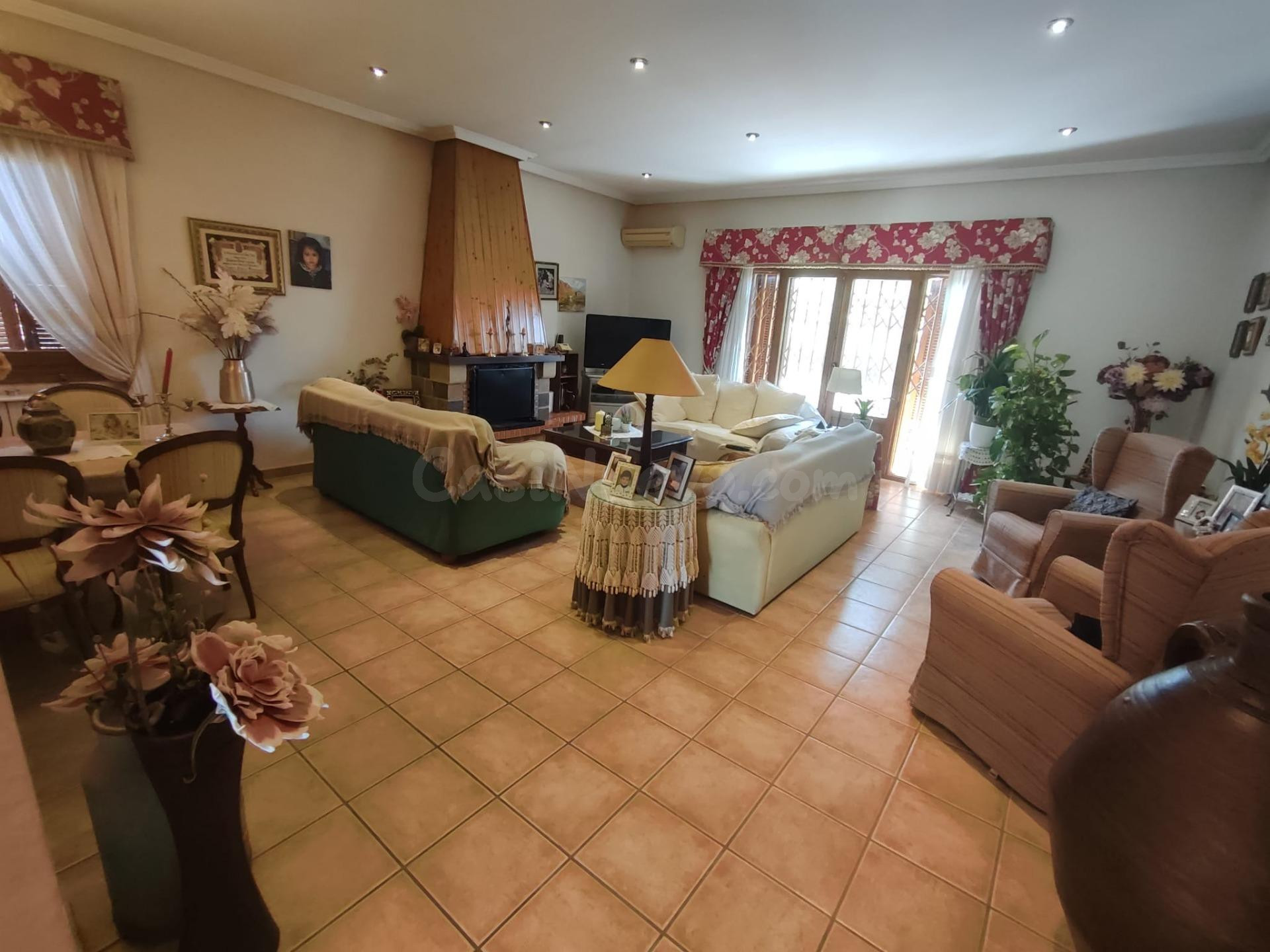 ✨ ¡ESPECTACULAR FINCA RÚSTICA CON CHALET, PISCINA Y GRAN TER - foto 4