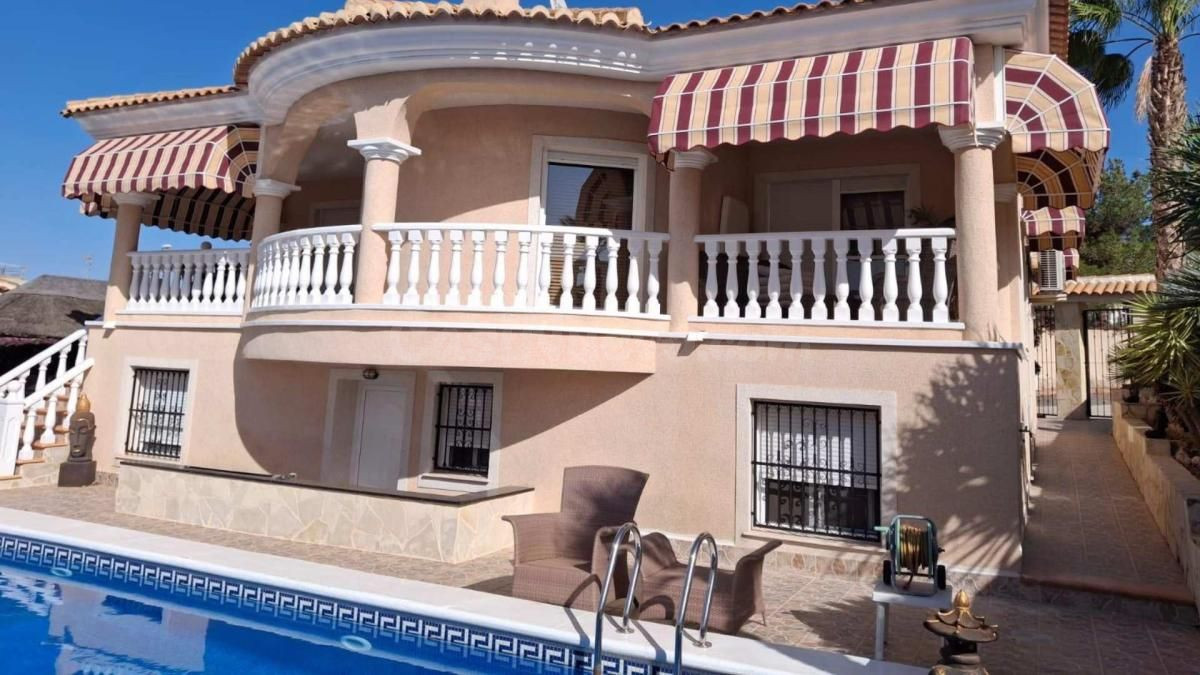 Villa 4 habitaciones 175m² en venta - Ciudad Quesada