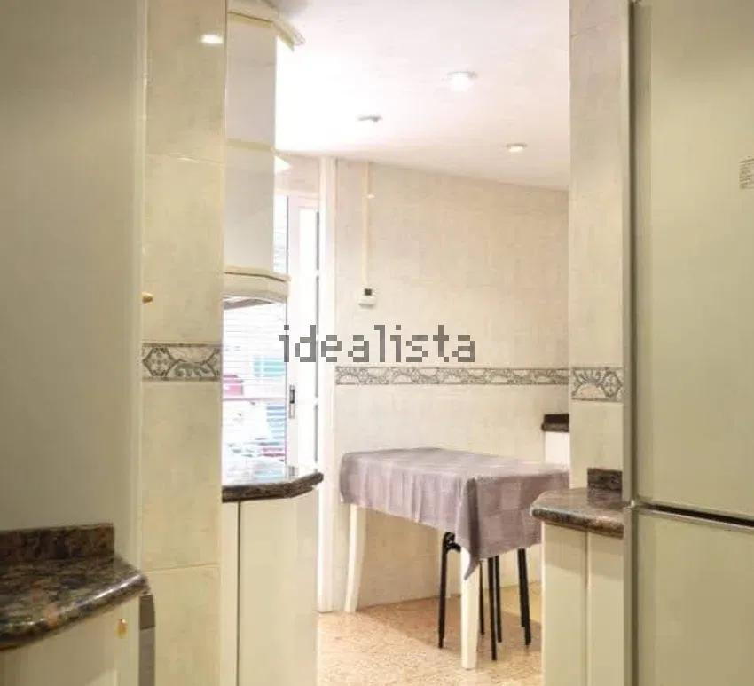 Piso 5 habitaciones 80m² en alquiler - Camins al Grau