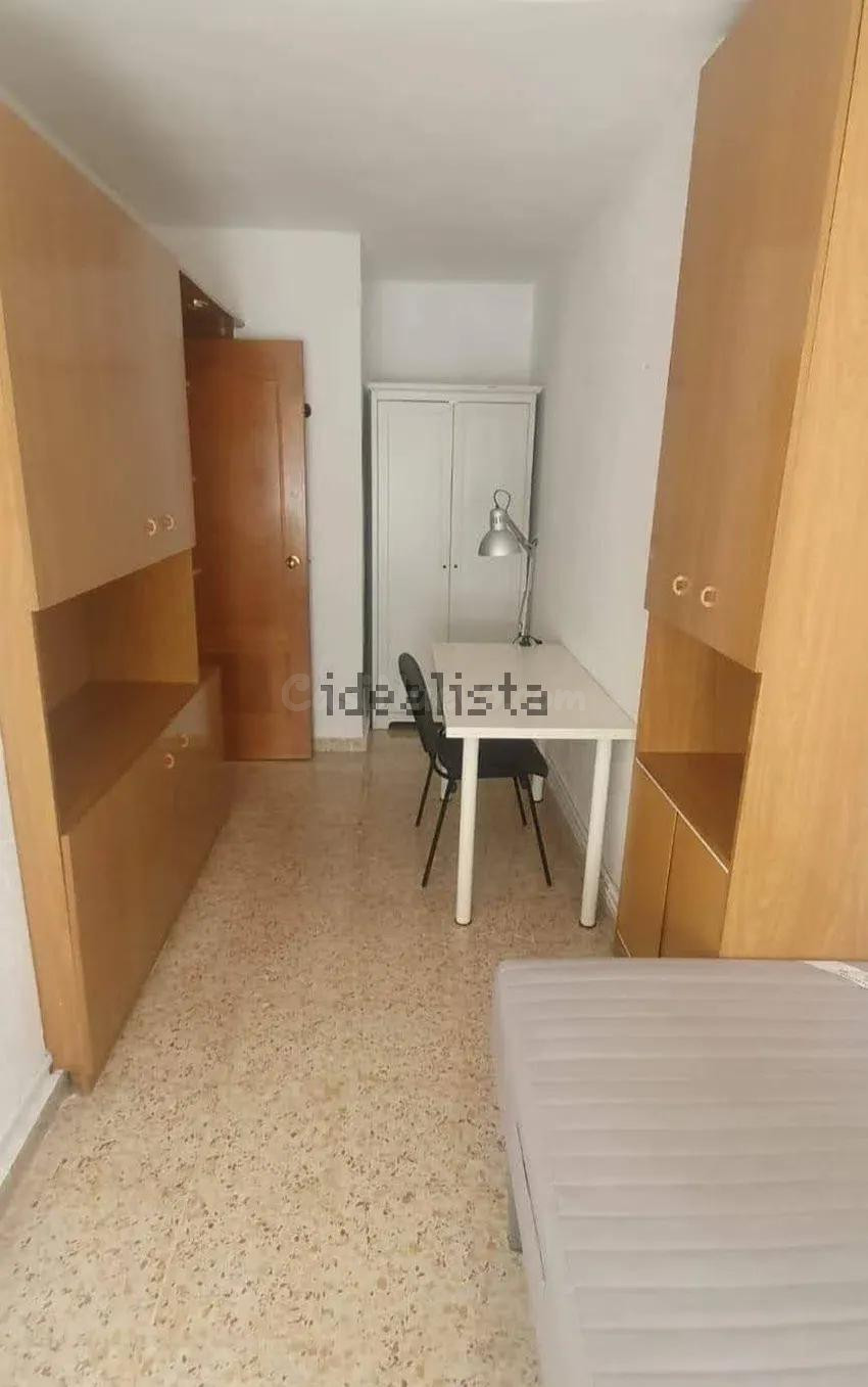 Piso 5 habitaciones 80m² en alquiler - Camins al Grau - foto 3