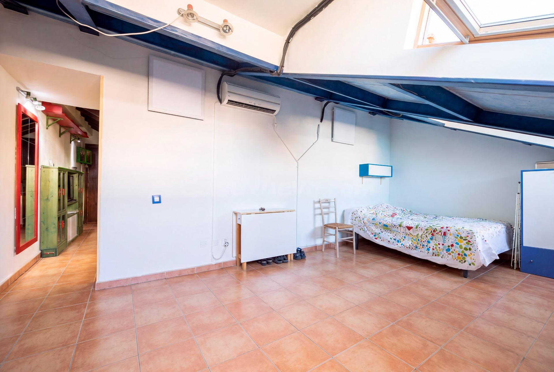 Última planta de 1 dormitorio en Trafalgar - foto 3