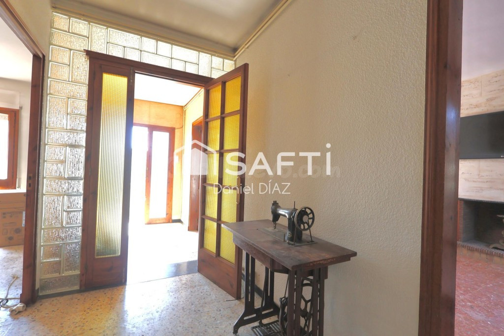 Casa de dos plantas en Vidreres - foto 3
