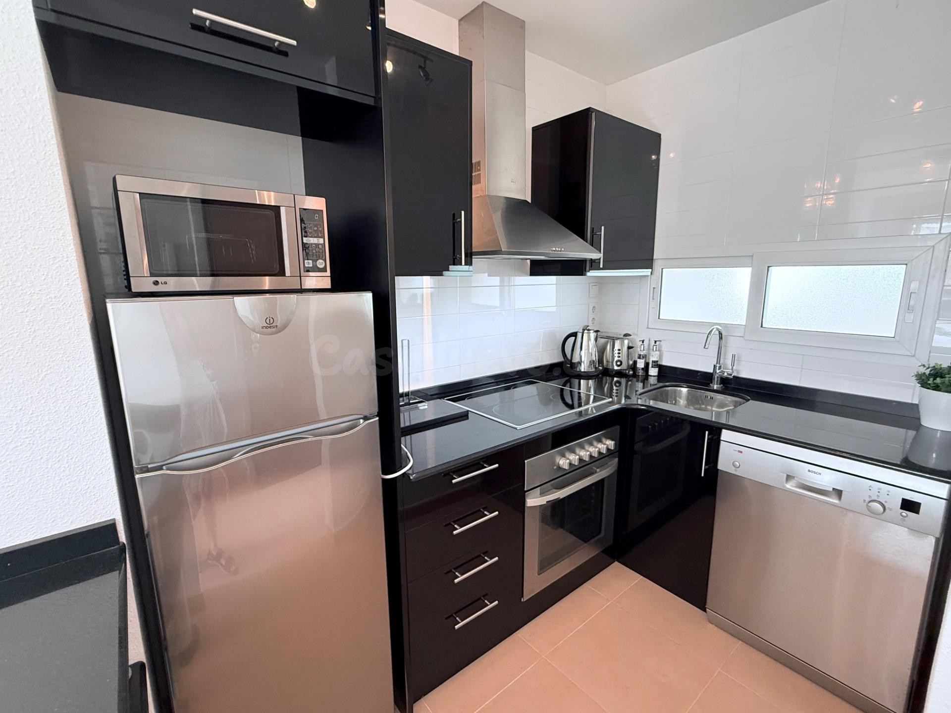 APARTAMENTO ESQUINERO DE 2 habitaciones CON VISTAS AL CAMPO  - foto 5